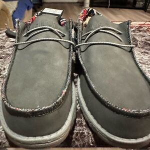 Hey Dude Men's Black Loafers with Patterned Trim